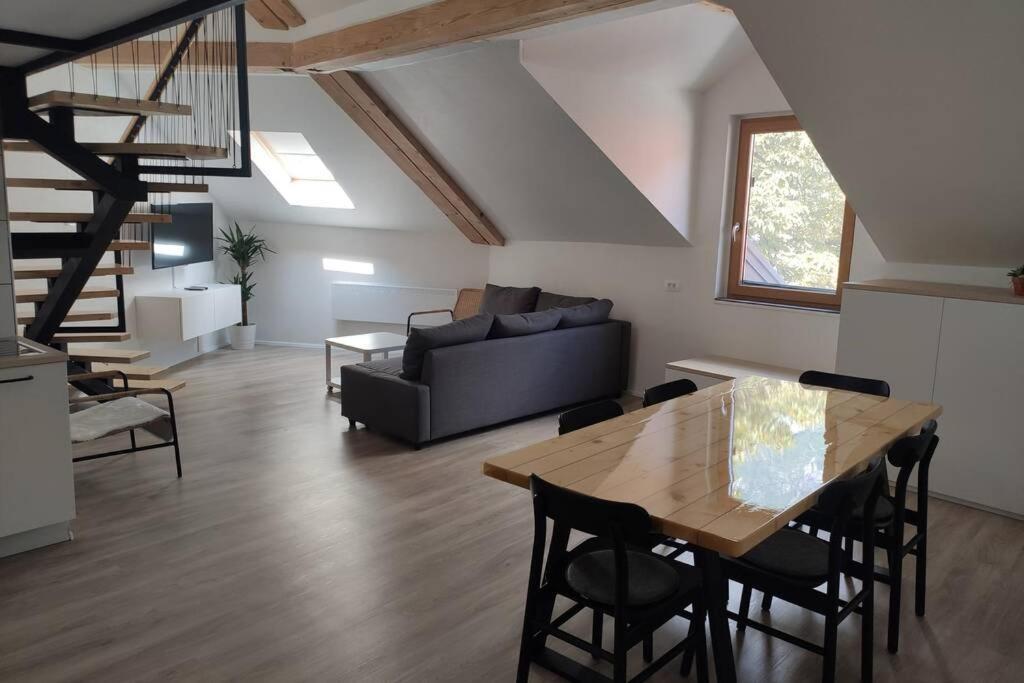 Bovec Loft Apartment Ngoại thất bức ảnh